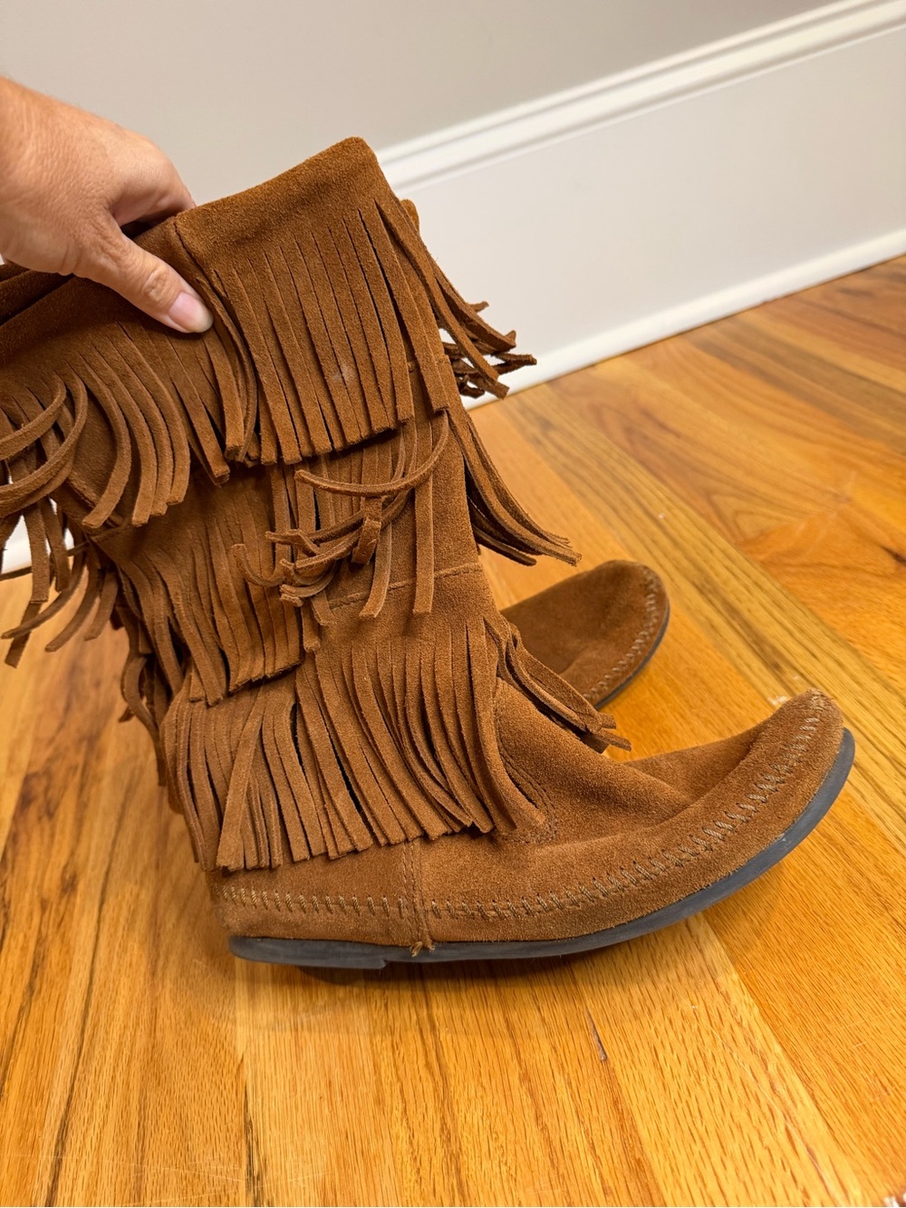 Minnetonka 1632 3-Layer Fringe Suede Moccasin Boots Brown Size 10